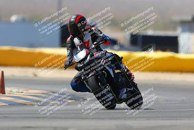 media/Mar-28-2022-Superbike Trackdays (Mon) [[b8603d0f67]]/Novice Group (1130am-12pm)/Turn 2/